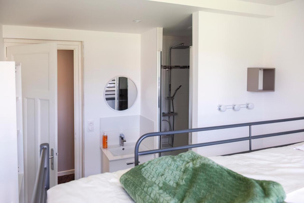 Appartement La Batisse L'Arbre Beige à Le Petit-Abergement Extérieur photo
