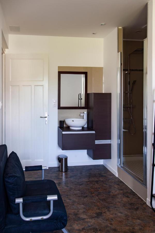 Appartement La Batisse L'Arbre Beige à Le Petit-Abergement Extérieur photo